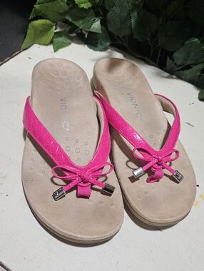 Vionic Bella Pink Patent Croc Embossed Orthotic Flip Flop Sandals Womens 7